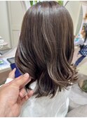 ベージュ×ナチュラル