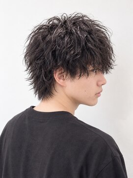 リア(Li'a by neolive) 緩めツイストスパイラル×王道マッシュウルフ