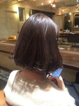 サロンドミルク 原宿(salon de MiLK) 【サロンドミルク原宿】前下がりボブ×赤みなしコバルトアッシュ