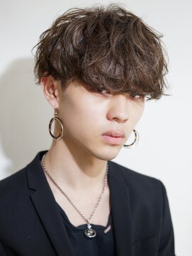 アクロス 原宿(AKROS) 刈り上げマッシュショート