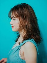 フローラビューティーヘアー(Flora Beauty Hair) 前上がりセミロング【岡山】【表町】