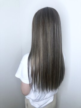 ルチェア ヘア(Lucea Hair) ロングエアタッチハイライト