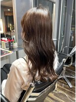 ヘアアンドメイク エジェリ(hair&make egerie) シアーメルティーベージュ・ヨシンモリウェーブ