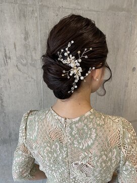 エイミー 伏見店(aemii) タイトシニオンスタイル