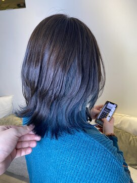 ジーナ 銀座中央通り(Zina) 【zina銀座中央通り】ウルフカット×インナーカラー