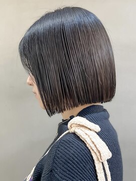 ロンドアジュール 横浜(Lond azur) 【阿部もえる】ラインの綺麗なボブ