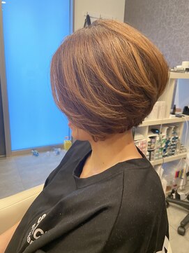 ノエル(Noel) 前下がりグラ