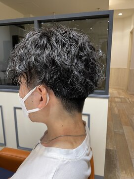 ネオリーブエム(Neolive em;) メンズパーマ×ツイストスパイラルパーマ　マッシュ