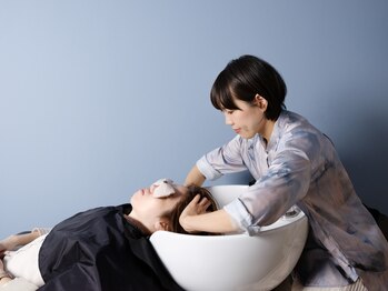 ウミネコ美容室(Umineko美容室)の写真/【アロマの香りと癒しのヘッドスパ】アロマとスチームに包まれる、夢心地なヘッドスパが大人気です。