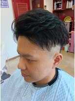 ヘアーサロン ピエロ&nbsp;束感ツーブロック/アップバング/ベリーショート