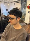 ブラントバングの刈り上げショートスタイル