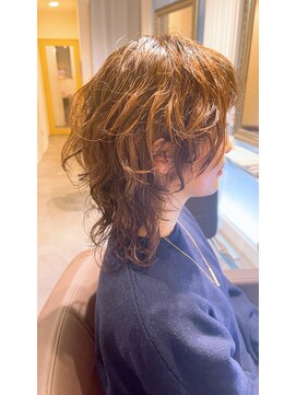 カナロアバイボニークチュール(KANALOAbyBONNY COUTURE) ハイレイヤーウルフ くびれミディ マッシュウルフ ウルフパーマ