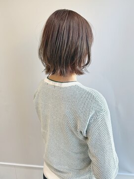 クイントネオリーブ 自由が丘正面口店(quint:neolive) 自由が丘/ミニウルフ/フェザーパーマ/ボブ/ホワイトグレージュ