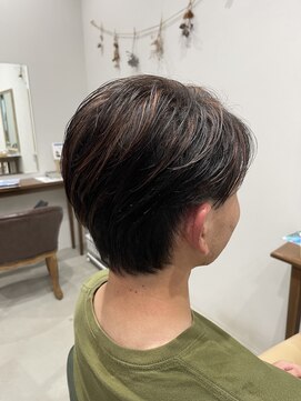 フー バイ セリナ(Fuu.by serina) コントラスト感◎ ピンクハイライトスタイル