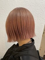 クオート(quoit)&nbsp;柔らかピンクベージュ◎ぷつっと切りっぱなしボブ