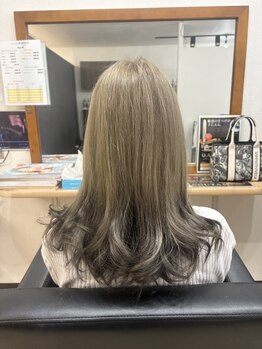 イーウェーブ ヘア(E-WAVE hair)の写真/あなたの"魅力"を最大限に引き出す髪色をご提案☆こだわりのデザインカラーでオシャレをもっと楽しんで♪