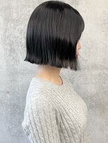 モリオ(morio)&nbsp;黒髪　外はねボブ