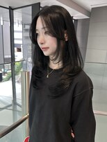 アクシス ナゴヤ(AXIS NAGOYA) ワンホンレイヤー/ミルクティーブロンド/ダークブルー/名古屋駅