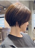 調布白髪ぼかしマッシュショートヘアミルクティーベージュカラー