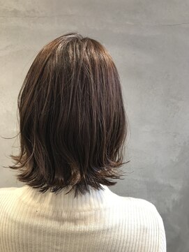 レックス ロア(REX LORE) 切りっぱなしボブ×ツヤ