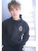 サイドパートショート・フェザーマッシュ