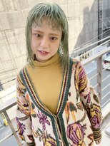 シィーム(cime) 淡いグリーンカラー