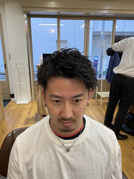 アヤナイ(I&I) ツイストスパイラルパーマ(ツーブロック)