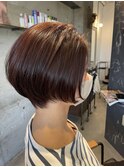 ショートボブ