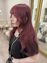 ハチ(HACHI)&nbsp;ブリーチありだからこそできるレッド強めのワインレッドカラー