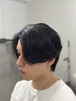 バース 梅田中崎町店(BIRTH)&nbsp;ニュアンスパーマミディアムセンターパート韓国メンズカット