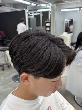 エデアンホンテン メンズサロン(EDEAN 本店 （旧：EDEAN 上通）) 熊本メンズパーマ　ニュアンスパーマ　センターパート