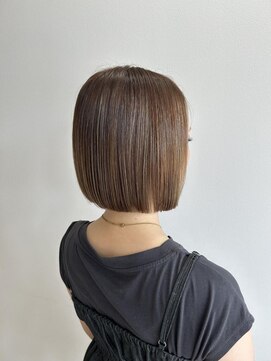 ニド(2do) パツッとボブ