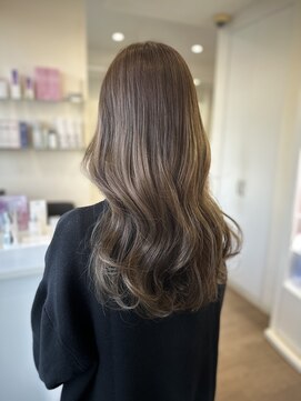 リッシュ(LisH) ベージュカラー