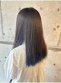 裾カラー×ブルー