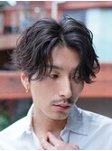 メンズセンターパート緩めシャドウパーマ韓国フェザーパーマ原宿