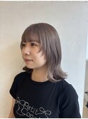 透明感ばつぐん！ミルクティーグレージュが可愛い！【高岩美季】