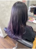暗髪×ラベンダーで魅せるツヤ感カラー