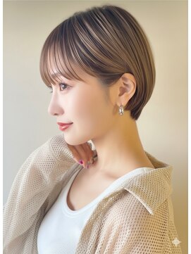 アース 栄店(HAIR&MAKE EARTH) earthショートレイヤーボブミルクティー丸みショートボブ