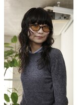 ニーム(nimes)&nbsp;kaon　　ロングパーマ　顔まわりレイヤー