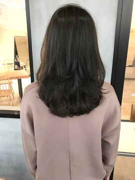 ムク(mukuu) 髪質改善/白髪老化ケア/縮毛矯正/ショートカット/30代40代