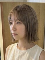 キリ 逗子(kiri)&nbsp;逗子葉山ダブルカラーイルミナカラーぱっつんボブ外ハネボブM362