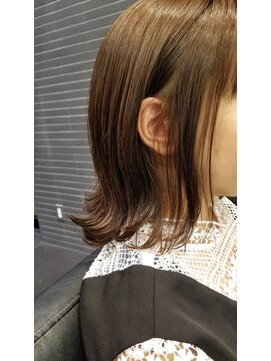 フルショウ 梅田(FURUSHO) 大人可愛い20代30代40代小顔グレージュ外ハネボブ