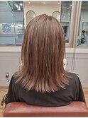 切りっぱなしストレート×細ハイライト☆