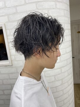 ホワイト(WHITE HAIR@NICOLA) ツイストスパイラルパーマメンズパーマスタイルメンズヘアー