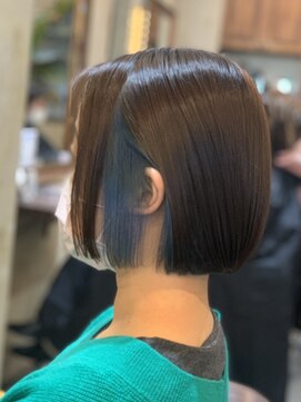 ジョージグランデ(JO-JI grande) 《久場川 俊》ミニボブ×インナーブルー