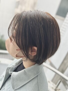 カスミ 霞(KASUMI) 大人OLくすみツヤベージュ。30代/40代/主婦/ママさん/イルミナ