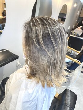 ヘアーラニッシュ 柏の葉キャンパス店(hair Lanish) 逆バレイヤージュ/20代30代40代/バニラベージュ