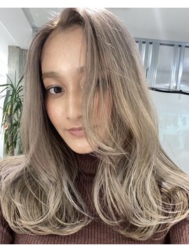 キング 枚方店(K!ng) 【枚方、高槻、梅田】ミルクティーベージュ