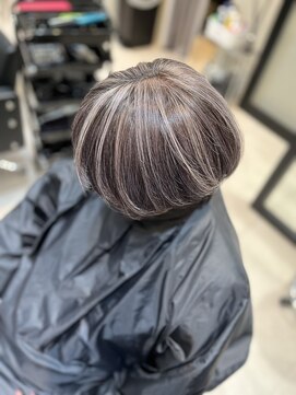 ハクア(HAKUA) 白髪ぼかし