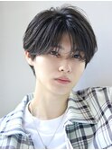 ニュアンスパーマセンターパート韓流マッシュリバースショート